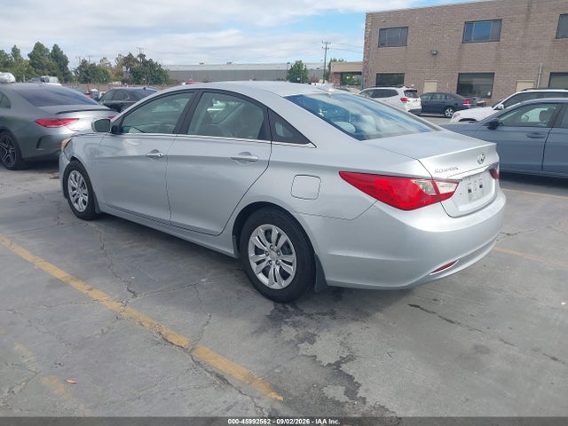 Продажа на аукционе авто 2012 Hyundai Sonata Gls, vin: 5NPEB4AC8CH416143, номер лота: 45992562