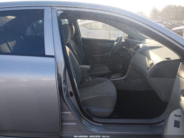 2010 Toyota Corolla Le მანქანა იყიდება აუქციონზე, vin: 1NXBU4EE5AZ311566, აუქციონის ნომერი: 45992569