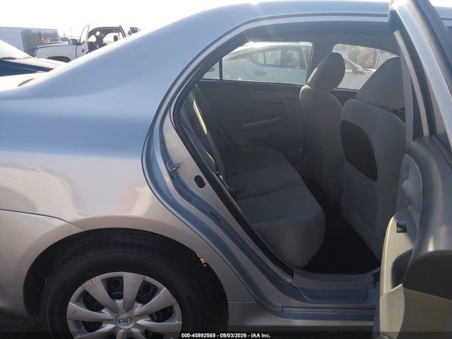 2010 Toyota Corolla Le მანქანა იყიდება აუქციონზე, vin: 1NXBU4EE5AZ311566, აუქციონის ნომერი: 45992569