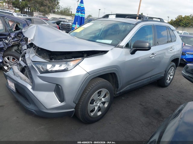Toyota RAV4 LE 2021 2T3H1RFV9MC093496 Image 2