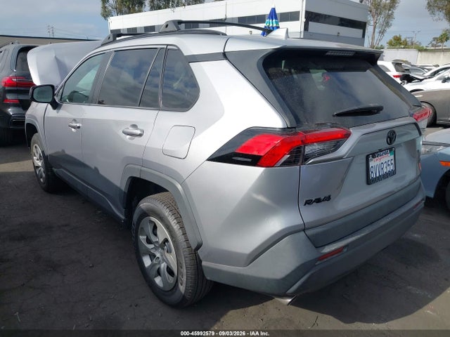 Toyota RAV4 LE 2021 2T3H1RFV9MC093496 Image 3