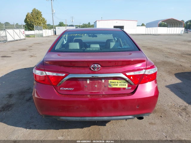Aukcja sprzedaży 2015 Toyota Camry Se, vin: 4T1BF1FK0FU924893, numer aukcji: 45992581