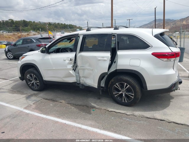 Toyota Highlander Le 2019 5TDZZRFH9KS290527 Image 15
