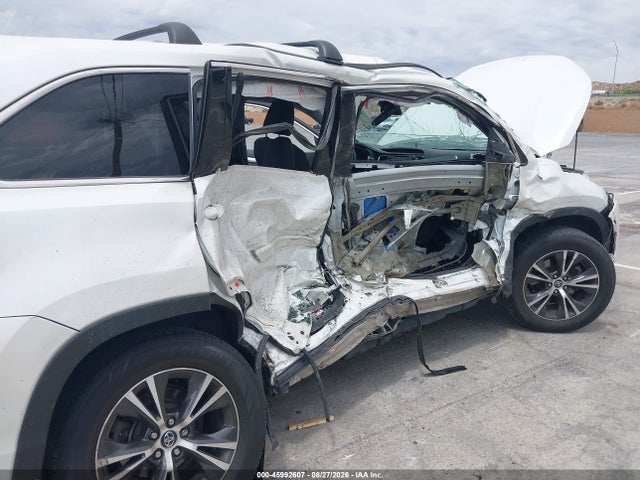 Toyota Highlander Le 2019 5TDZZRFH9KS290527 Image 6