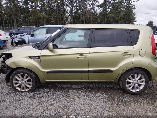 2013 Kia Soul მანქანა იყიდება აუქციონზე, vin: KNDJT2A57D7600674, აუქციონის ნომერი: 45992612