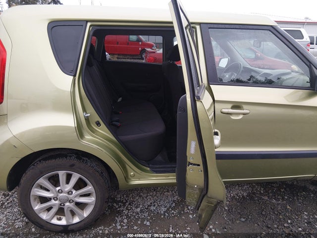 2013 Kia Soul მანქანა იყიდება აუქციონზე, vin: KNDJT2A57D7600674, აუქციონის ნომერი: 45992612