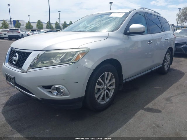 Nissan Pathfinder Sv 2015 5N1AR2MN2FC717384 Image 2