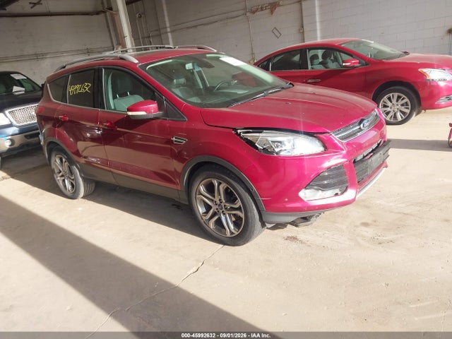 45992632 :رقم المزاد ، 1FMCU9J95DUC15323 vin ، 2013 Ford Escape Titanium مزاد بيع