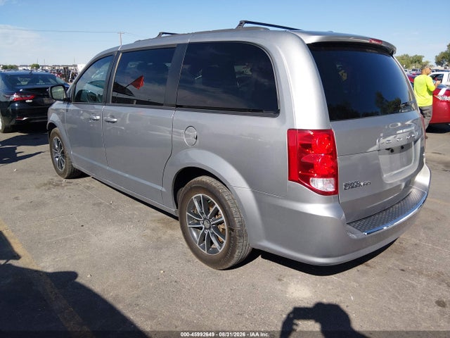 Dodge Grand Caravan Gt 2018 2C4RDGEG4JR298893 Image 3