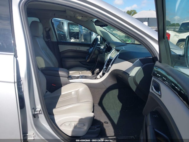 45992668 :رقم المزاد ، 3GYFNBE38GS540882 vin ، 2016 Cadillac Srx Luxury Collection مزاد بيع