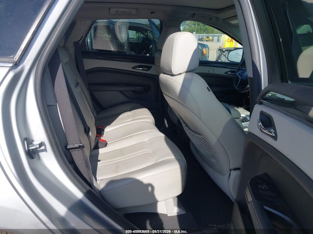45992668 :رقم المزاد ، 3GYFNBE38GS540882 vin ، 2016 Cadillac Srx Luxury Collection مزاد بيع