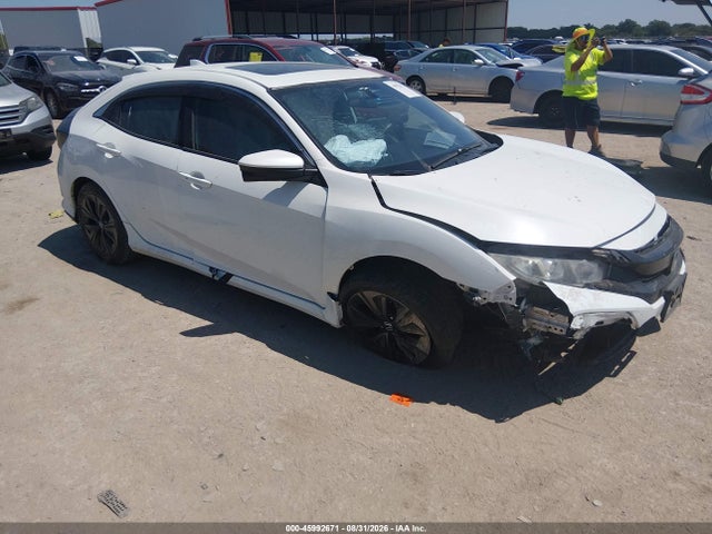 45992671 :رقم المزاد ، SHHFK7H57HU200351 vin ، 2017 Honda Civic Ex مزاد بيع
