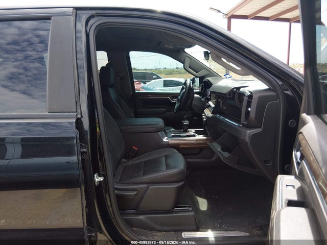 Продажа на аукционе авто 2025 Chevrolet Silverado 1500 4wd  Short Bed Lt Trail Boss, vin: 3GCUKFED4SG115483, номер лота: 45992672