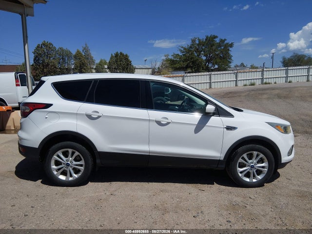 Продаж на аукціоні авто 2017 Ford Escape Se, vin: 1FMCU9G95HUE50365, номер лоту: 45992685