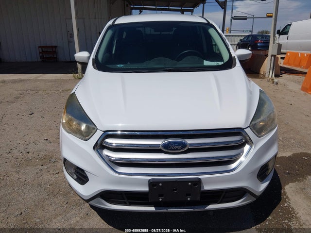 Продаж на аукціоні авто 2017 Ford Escape Se, vin: 1FMCU9G95HUE50365, номер лоту: 45992685