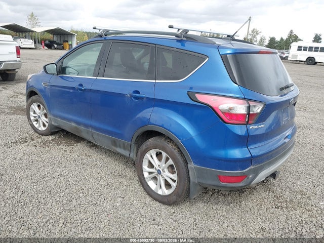 Продажа на аукционе авто 2018 Ford Escape Se, vin: 1FMCU9GD4JUB76599, номер лота: 45992730