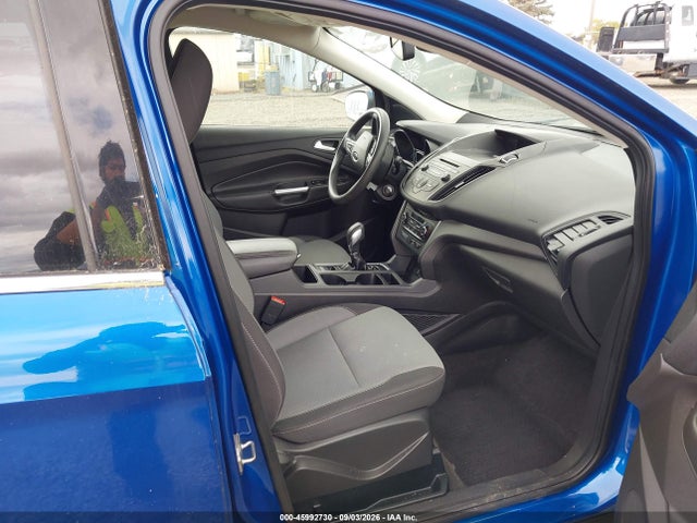 2018 Ford Escape Se მანქანა იყიდება აუქციონზე, vin: 1FMCU9GD4JUB76599, აუქციონის ნომერი: 45992730