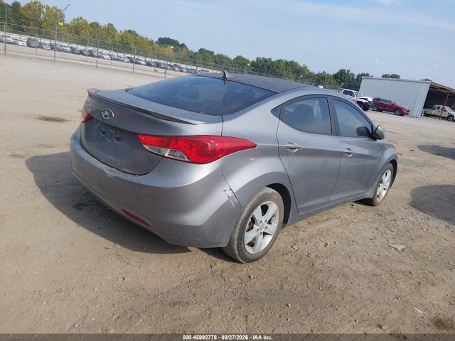 2013 Hyundai Elantra Gls მანქანა იყიდება აუქციონზე, vin: KMHDH4AE2DU539077, აუქციონის ნომერი: 45992778