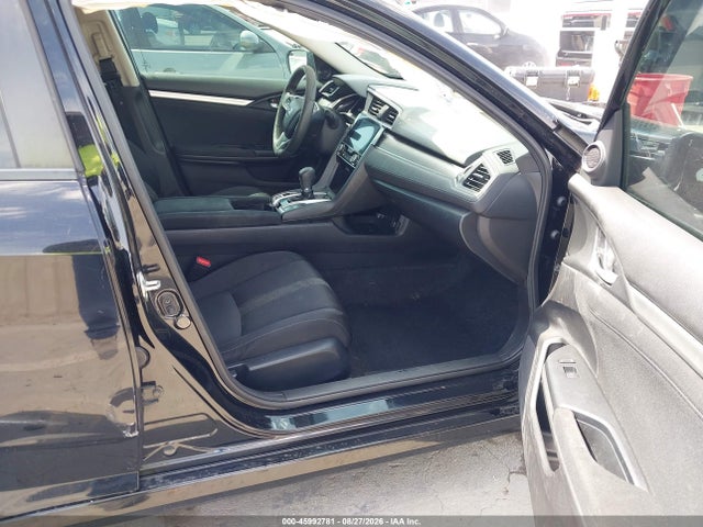 Продажа на аукционе авто 2017 Honda Civic Ex, vin: 19XFC2F78HE201374, номер лота: 45992781
