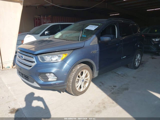 45992788 :رقم المزاد ، 1FMCU9GD0JUB35757 vin ، 2018 Ford Escape Se مزاد بيع