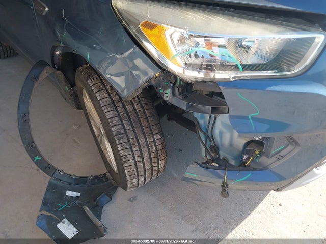 45992788 :رقم المزاد ، 1FMCU9GD0JUB35757 vin ، 2018 Ford Escape Se مزاد بيع