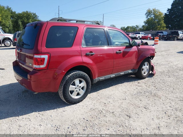 2011 Ford Escape Xlt მანქანა იყიდება აუქციონზე, vin: 1FMCU0DG4BKA07349, აუქციონის ნომერი: 45992807