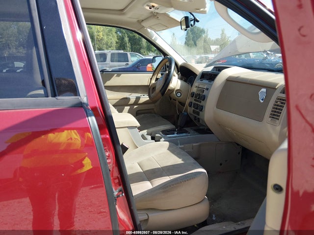2011 Ford Escape Xlt მანქანა იყიდება აუქციონზე, vin: 1FMCU0DG4BKA07349, აუქციონის ნომერი: 45992807