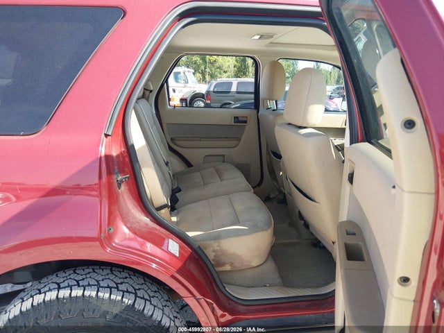 2011 Ford Escape Xlt მანქანა იყიდება აუქციონზე, vin: 1FMCU0DG4BKA07349, აუქციონის ნომერი: 45992807