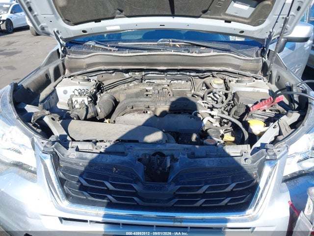 Subaru Forester 2.5i Premium 2017 JF2SJAEC5HH419829 Image 10