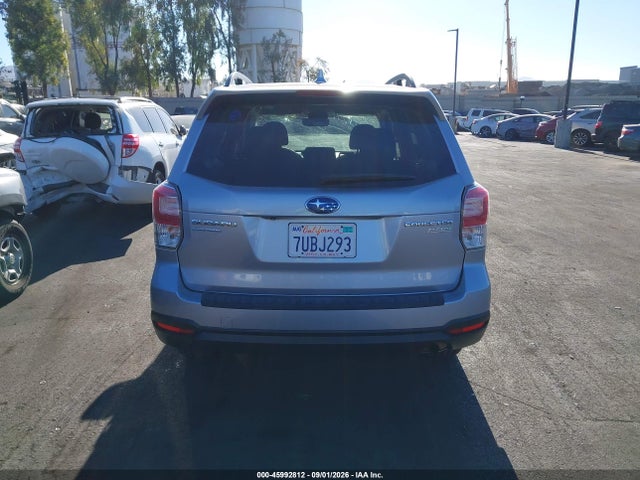 Subaru Forester 2.5i Premium 2017 JF2SJAEC5HH419829 Image 17