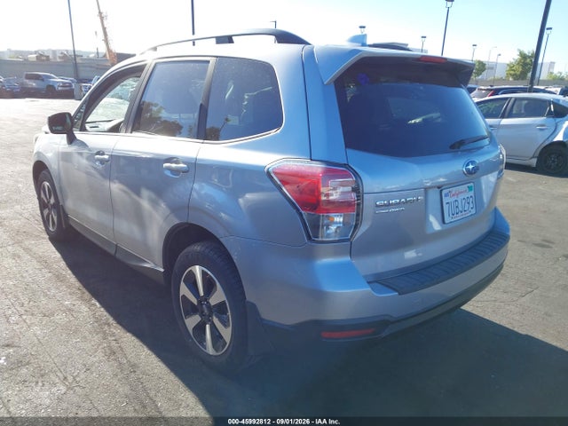 Subaru Forester 2.5i Premium 2017 JF2SJAEC5HH419829 Image 3