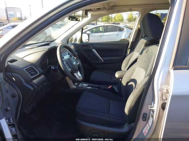 Subaru Forester 2.5i Premium 2017 JF2SJAEC5HH419829 Image 5
