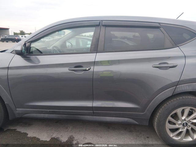 Hyundai TUCSON SE 2018 KM8J23A44JU628182 Image 14