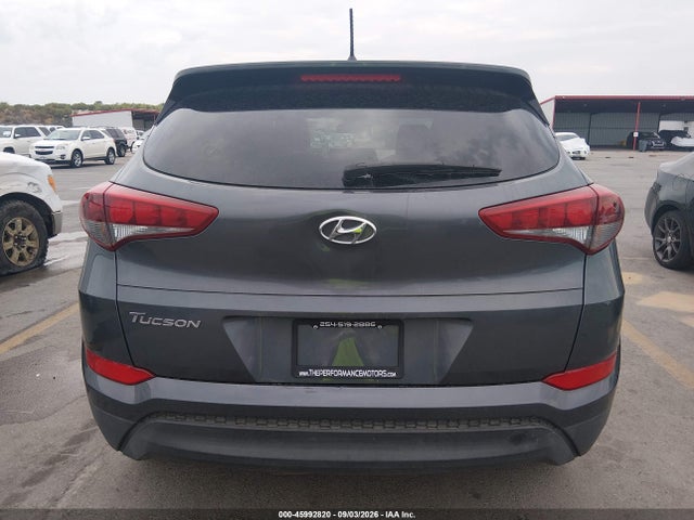 Hyundai TUCSON SE 2018 KM8J23A44JU628182 Image 16