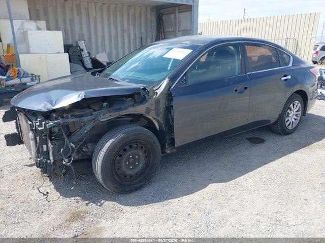 Nissan Altima 2.5 S 2015 1N4AL3AP6FC461581 Image 2