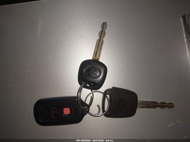 45992864 :رقم المزاد ، JTEEP21A660150560 vin ، 2006 Toyota Highlander V6 مزاد بيع