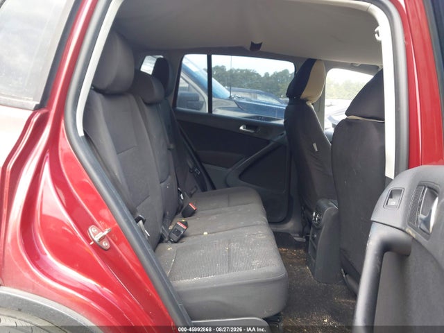 45992868 :رقم المزاد ، WVGAV3AX1EW110221 vin ، 2014 Volkswagen Tiguan S مزاد بيع