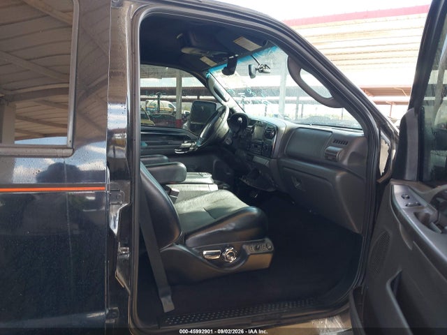 Продаж на аукціоні авто 2005 Ford F-250 Lariat/xl/xlt, vin: 1FTSW21P55EB90855, номер лоту: 45992901
