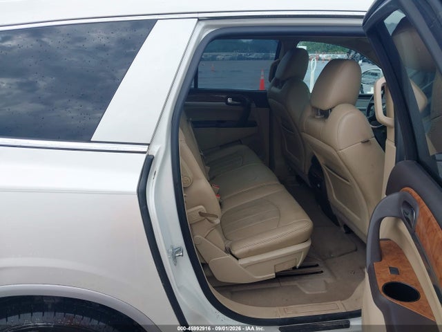 45992916 :رقم المزاد ، 5GAKRBED3BJ209852 vin ، 2011 Buick Enclave 1xl مزاد بيع