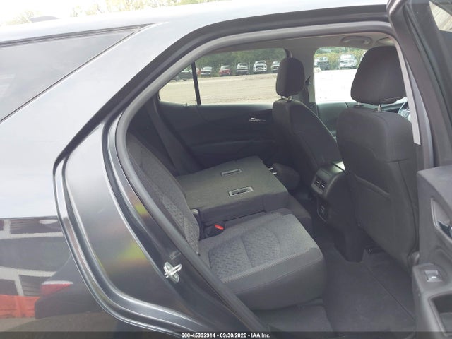 45992914 :رقم المزاد ، 2GNAXUEV6N6138689 vin ، 2022 Chevrolet Equinox Awd Lt مزاد بيع