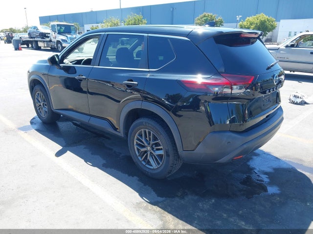 5N1AT3AAXMC726453 Nissan Rogue S Fwd