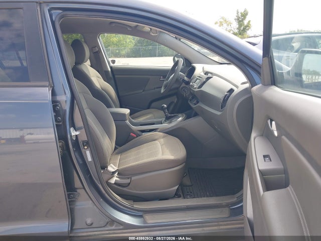 45992932 :رقم المزاد ، KNDPBCA20B7082381 vin ، 2011 Kia Sportage Lx مزاد بيع