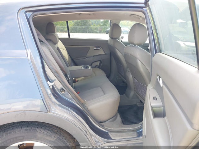 45992932 :رقم المزاد ، KNDPBCA20B7082381 vin ، 2011 Kia Sportage Lx مزاد بيع