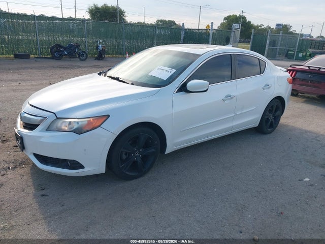 45992945 :رقم المزاد ، 19VDE1F70DE018176 vin ، 2013 Acura Ilx 2.0l مزاد بيع