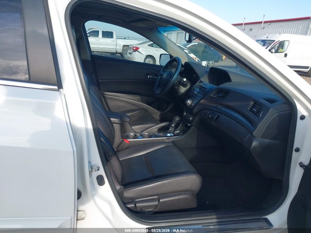 45992945 :رقم المزاد ، 19VDE1F70DE018176 vin ، 2013 Acura Ilx 2.0l مزاد بيع