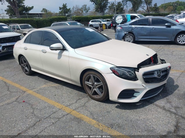 2019 Mercedes-benz E 300 მანქანა იყიდება აუქციონზე, vin: WDDZF4JB7KA526366, აუქციონის ნომერი: 45992954