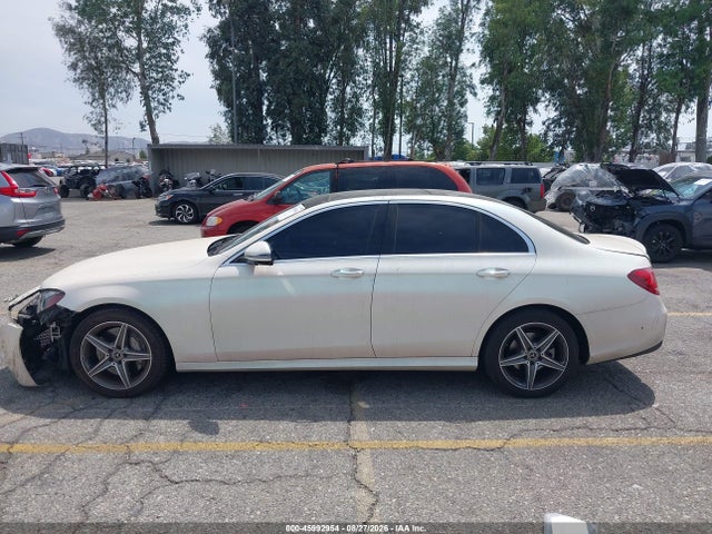 45992954 :رقم المزاد ، WDDZF4JB7KA526366 vin ، 2019 Mercedes-benz E 300 مزاد بيع