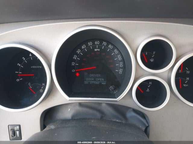 Продаж на аукціоні авто 2011 Toyota Tundra Limited 5.7l V8, vin: 5TFHW5F11BX179268, номер лоту: 45992969