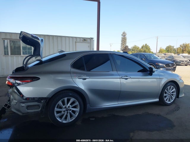 Toyota CAMRY LE 2022 4T1C11AK6NU675637 Image 14