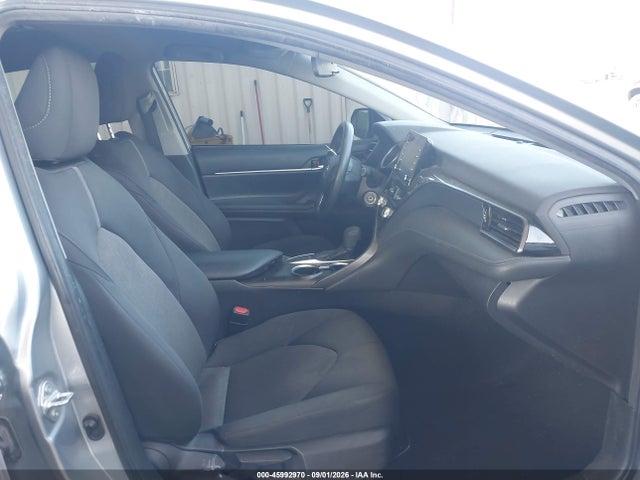 Toyota CAMRY LE 2022 4T1C11AK6NU675637 Image 5